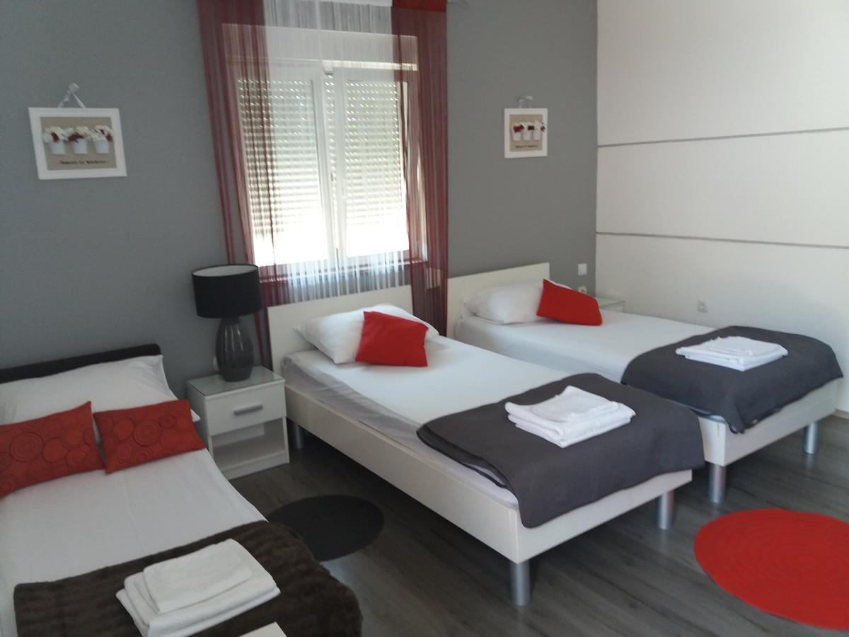 Apartments Benic Zadar Exterior photo