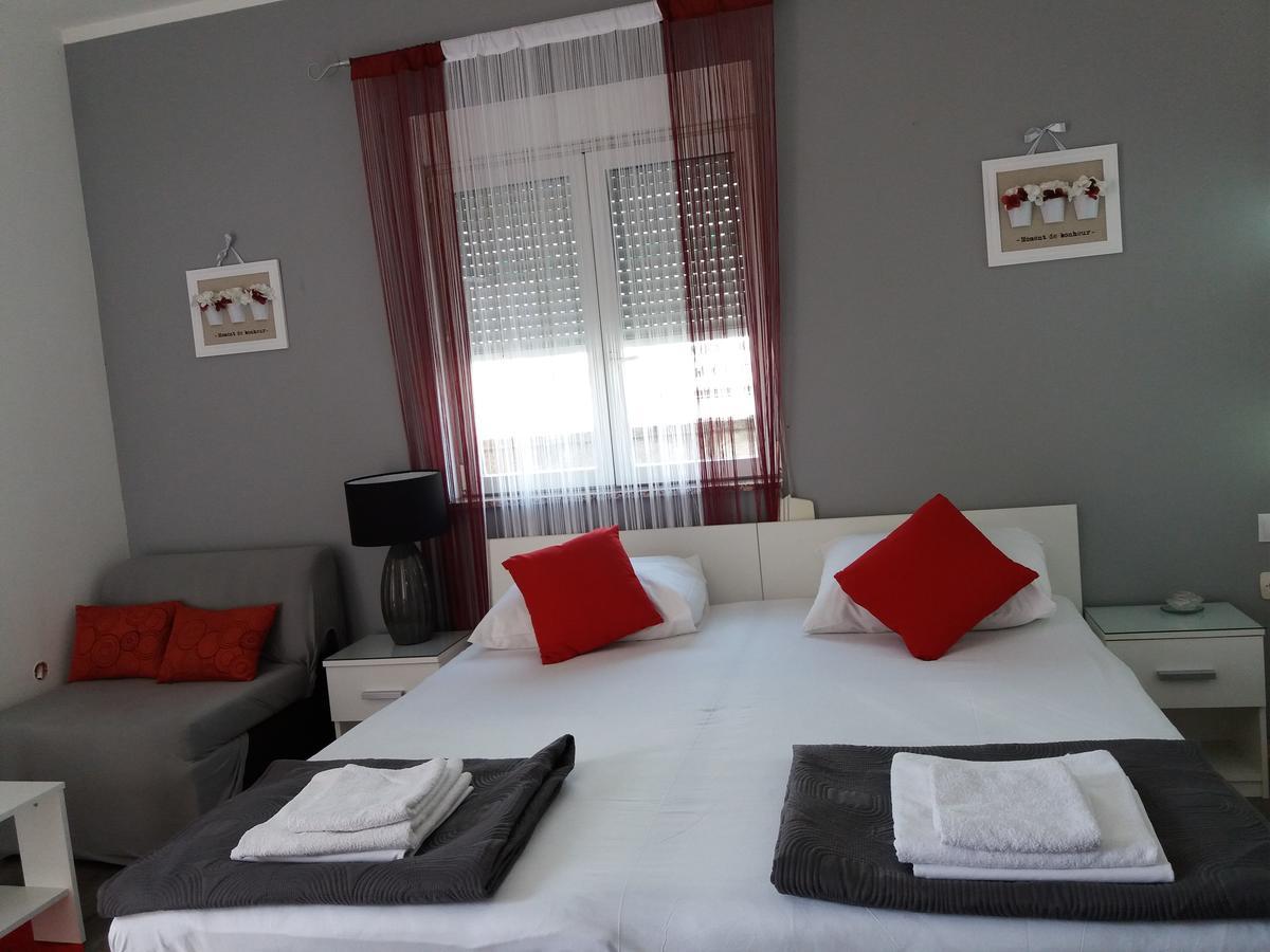 Apartments Benic Zadar Exterior photo